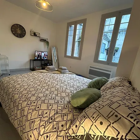 Apartment Au Pied Du Chateau